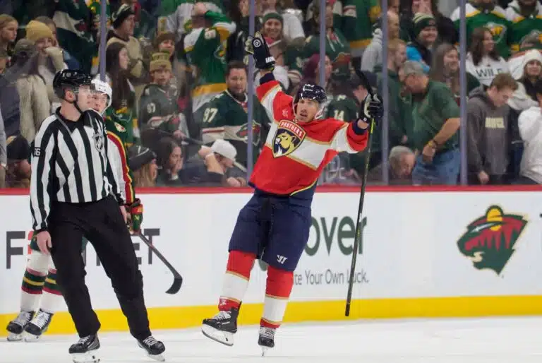 Florida voi menettää NHL-legendan – tähtihyökkääjä jää ilman suojaa?