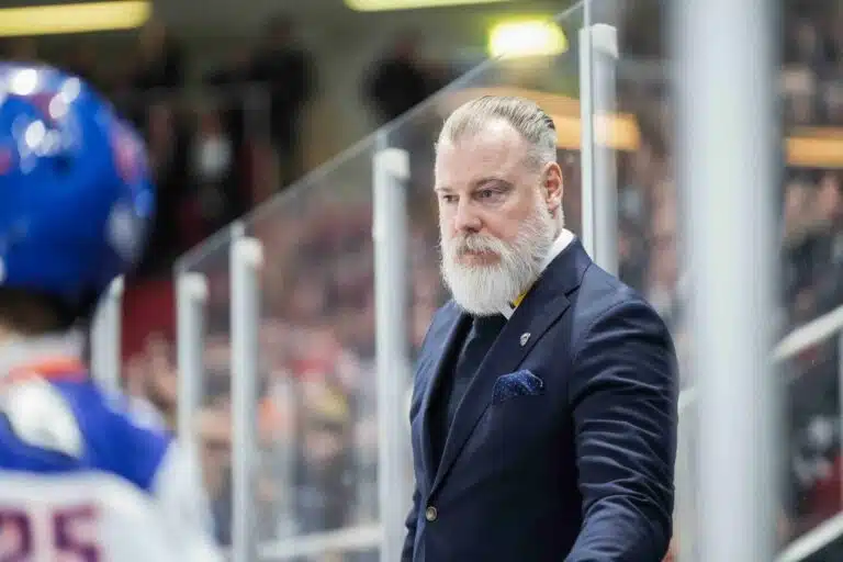 Rikard Grönborg paljastaa, mikä todella ratkaisi suuren kysymyksen