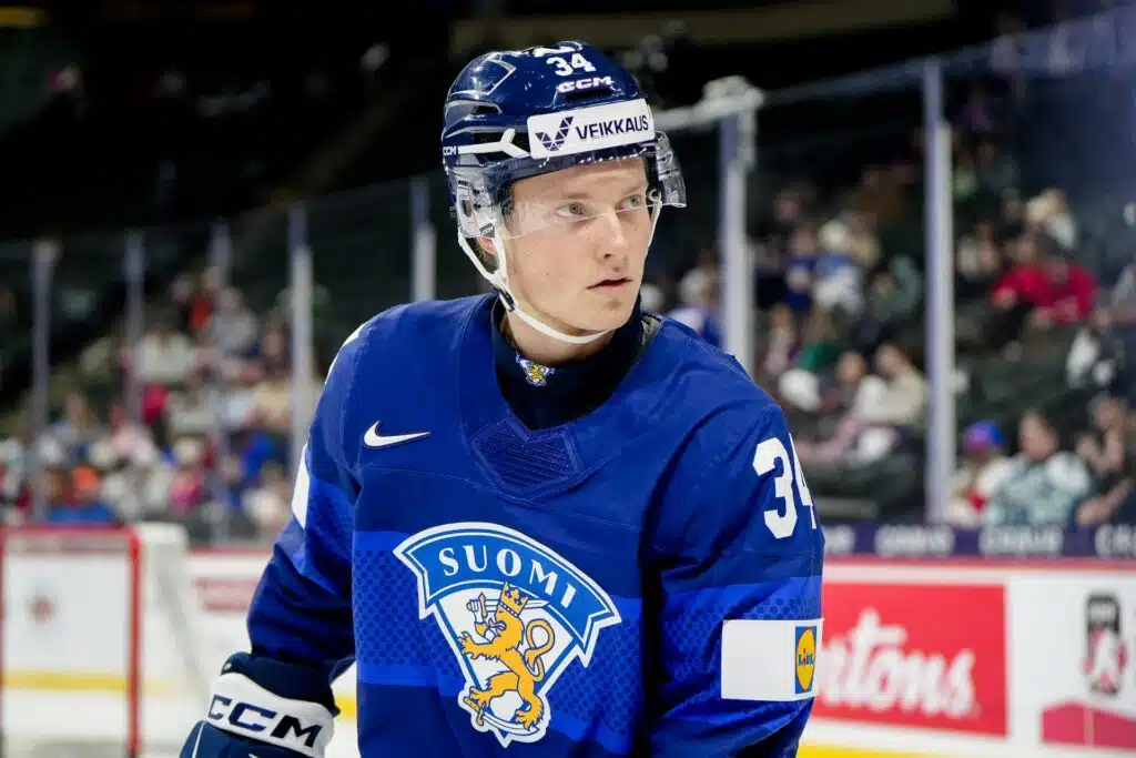 ”Aivan jäätävä tunne” – Nuorten Leijonien sankari naulasi voiton avaimet