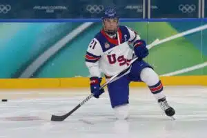 Revenneellä polvella olympiakultaan – supertähden uhraus oli valtava