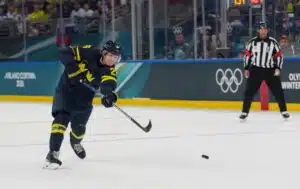 Tkachukin veljekset odottavat – Ruotsi iskee USA:n kimppuun kylmäpäisesti