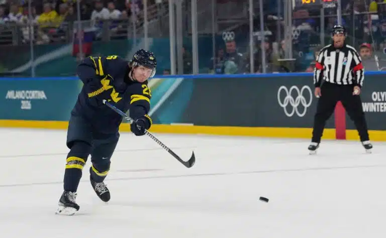 Tkachukin veljekset odottavat – Ruotsi iskee USA:n kimppuun kylmäpäisesti