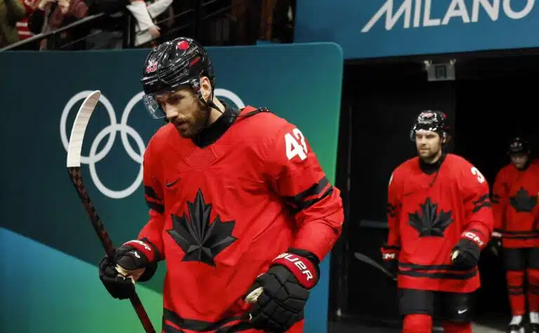 Tom Wilson riehui finaalissa – asiantuntija raivostui rajusta pelistä