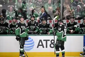 Leijonille jättipotti NHL:stä? – yön tulos voi muuttaa kaiken