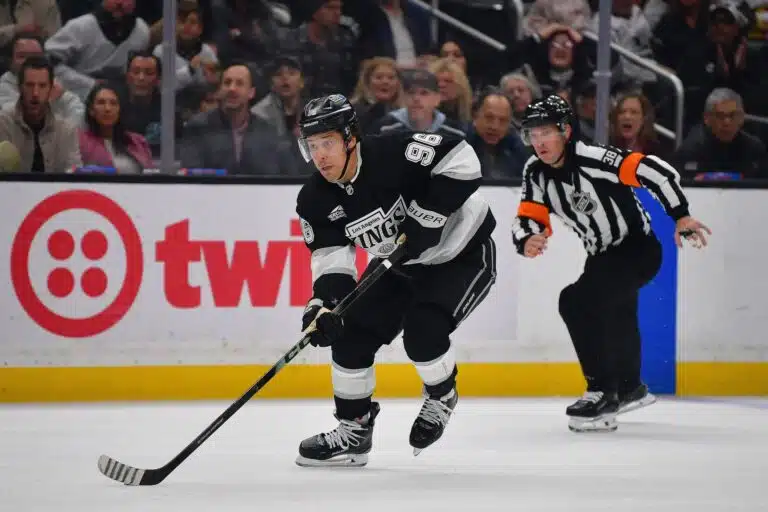 Los Angeles Kingsin venäläishyökkääjä Andrei Kuzmenko loukkaantui