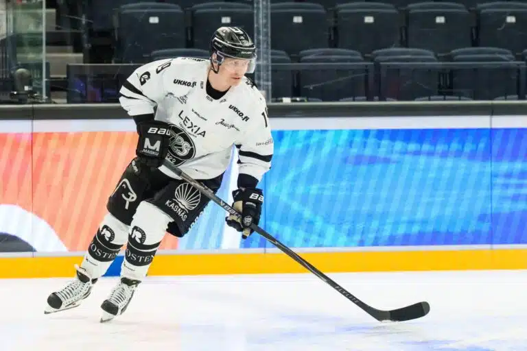 Tapaus Veli-Matti Savinainen – Naisleijona puhui suunsa puhtaaksi HS:lle