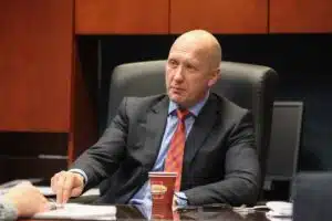 Jarmo Kekäläinen räväytti – Anaheim menetti yhtäkkiä lupauksensa