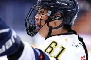 Naisleijonien säihkyvin jalokivi löi sokaisevat numerot pöytään – pysäyttävä vire toi kirkkaimman palkinnon