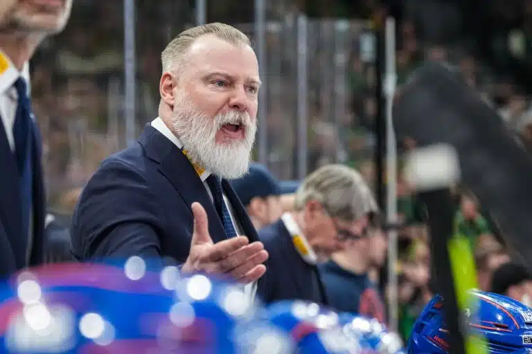 Kriisi syvenee – Tappara-leiristä painavia sanoja