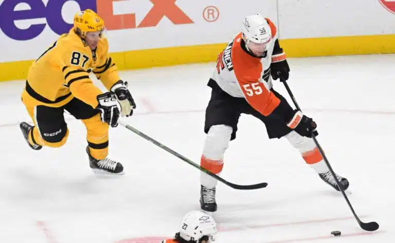 Rasmus Ristolainen latasi suorat sanat IS:lle – kohtelu herättää nyt kysymyksiä