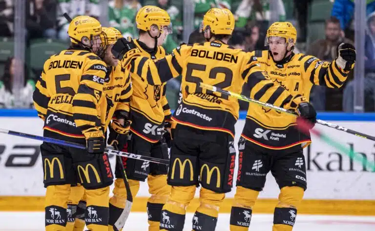 Yksi laatikko saapui pukukoppiin – ja vaikutus näkyi heti