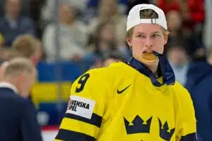 Putosi – Ruotsin superlupaus ei jäänyt paikalleen