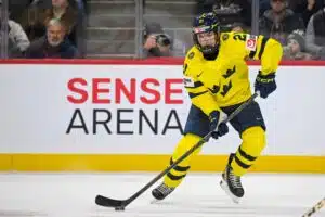 Valitsi seuransa – maajoukkueen portit läimähtivät kiinni