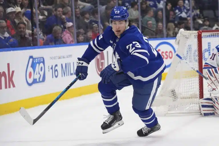 Kaikki oli jo valmista – minuutin myöhästyminen muutti NHL-tähden kohtalon
