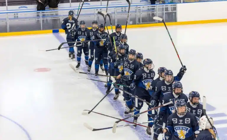 Viimeinen sekunti muutti kaiken – silti muut asiat nousivat Suomen voiton edelle