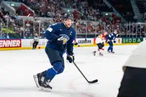 Aleksander Barkov sai poikkeuksellista kohtelua
