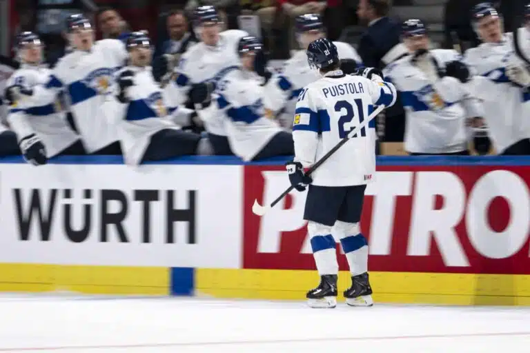 IS: Kulta tuo muutakin kuin mainetta – Leijonille tarjolla tuntuva palkkapäivä