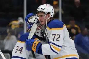 NHL-tähti menetti täysin otteensa – sitten turhautuminen purkautui rajusti