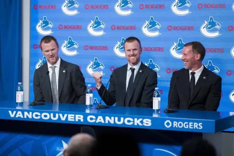 Daniel ja Henrik Sedin sekä Ryan Johnson, 2026