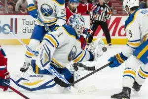 Suomalaisvahti säkenöi NHL:ssä – ja sai studion täysin sekaisin