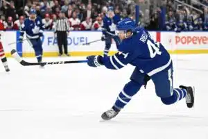 NHL-seuran ympärillä pyörii hurja huhu – jättikaupassa liikkuisi myös huippulupaus