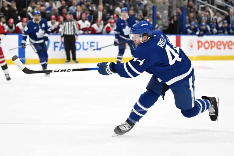 NHL-seuran ympärillä pyörii hurja huhu – jättikaupassa liikkuisi myös huippulupaus