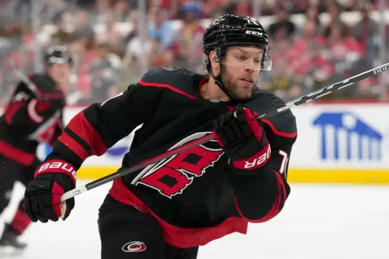 Stanley Cup kruunasi pitkän matkan – mestarilta kuultiin sanat, jotka kertovat kaiken